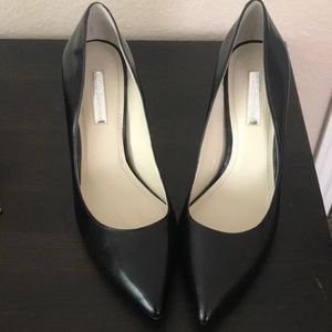 BCBG pumps